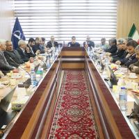 برگزاری نشست هم‌اندیشی هیئت رئیسه دانشگاه با اعضای هیئت علمی دانشکده علوم اداری و اقتصادی